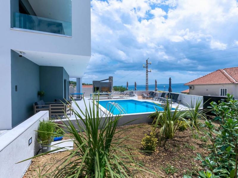 Villa Grande Divina , 