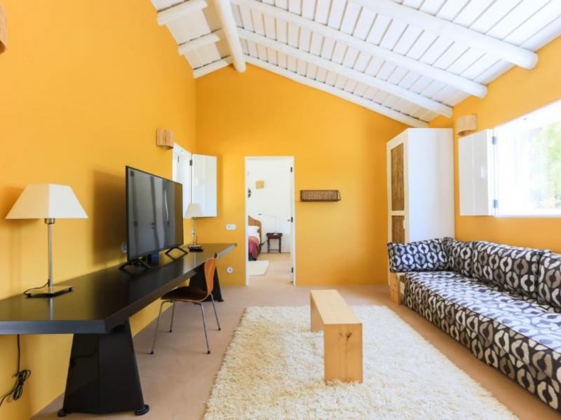 Villa Camarao , Lisbon and coast 