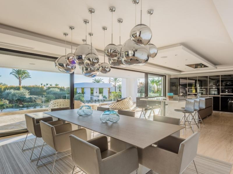 Villa Sierra Blanca , Marbella 