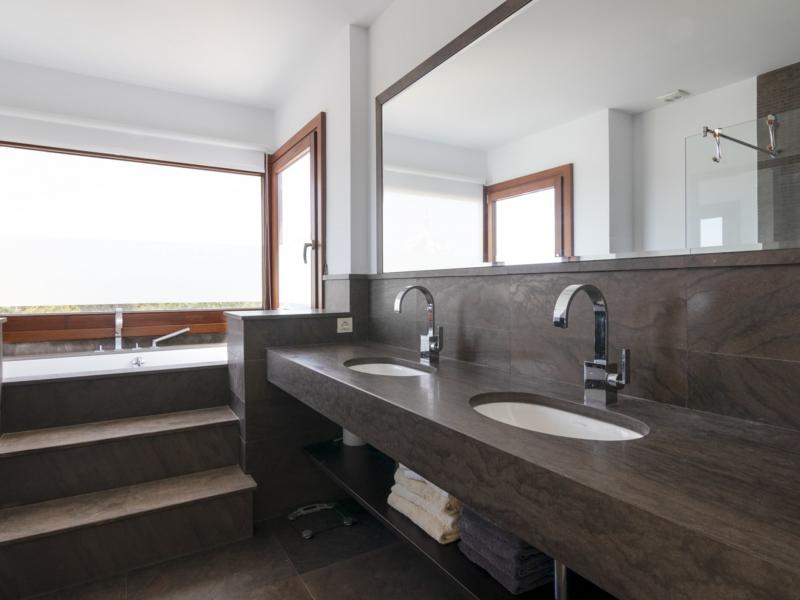 Villa Vista Infinita , Marbella 