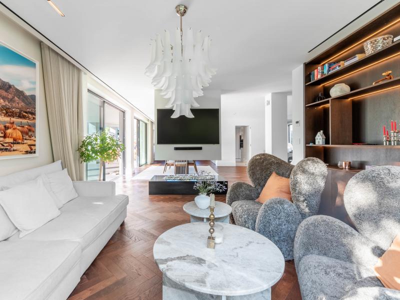 Villa Radiosa , Marbella 