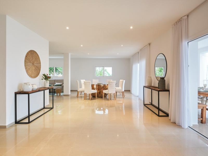 Villa Livia , Cap Martinet , Ibiza , Jesus 