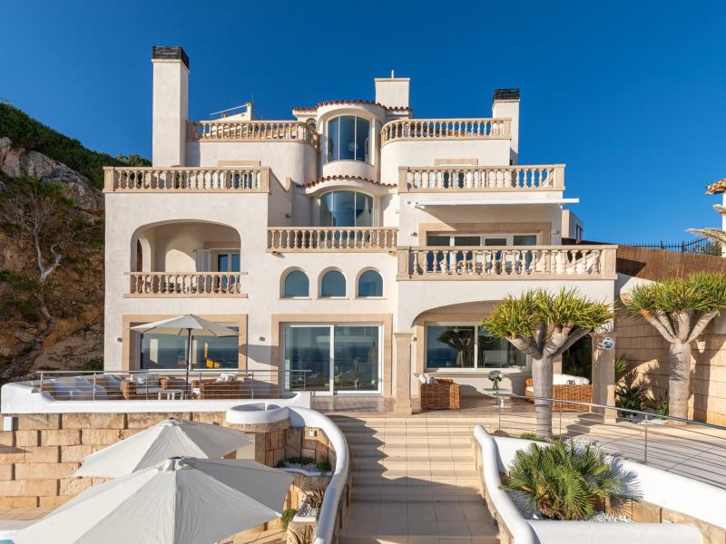 Villa Adriano , Santa Ponca 