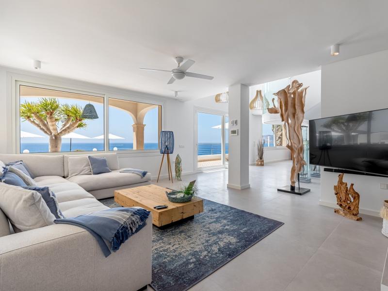 Villa Adriano , Santa Ponca 