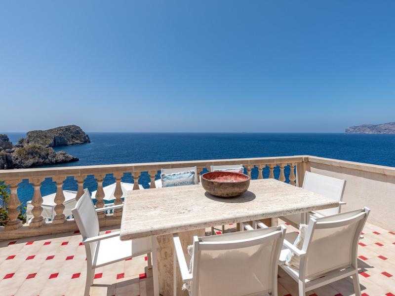 Villa Adriano , Santa Ponca 