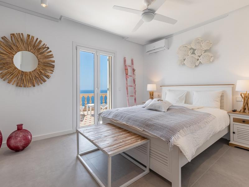 Villa Adriano , Santa Ponca 