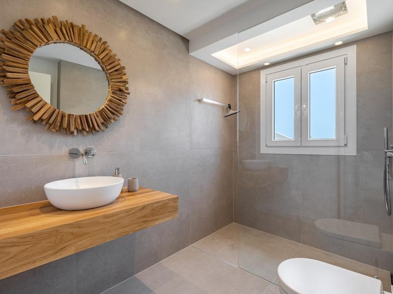 Villa Adriano , Santa Ponca 