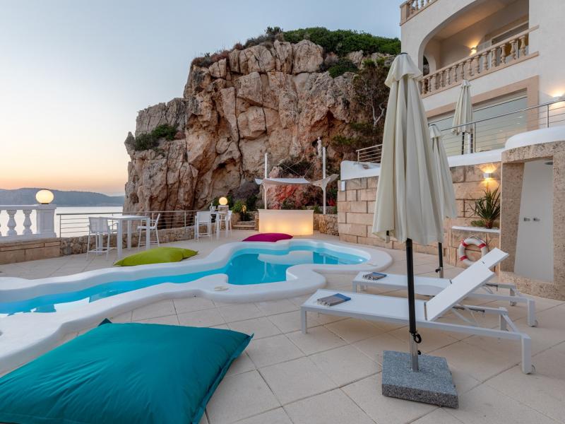 Villa Adriano , Santa Ponca 