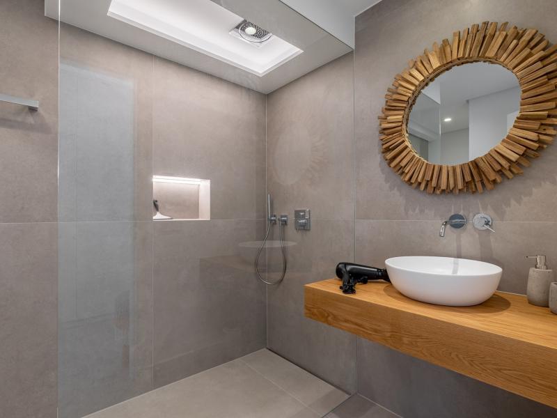 Villa Adriano , Santa Ponca 