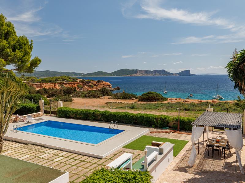 Villa de Bol Nou , Sant Josep de sa Talaia 