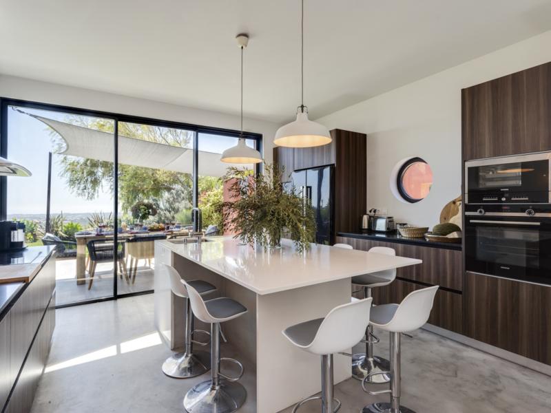 Villa Prisma , Lisbon and coast 