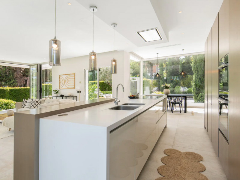 Villa Luna Blanca , Marbella 
