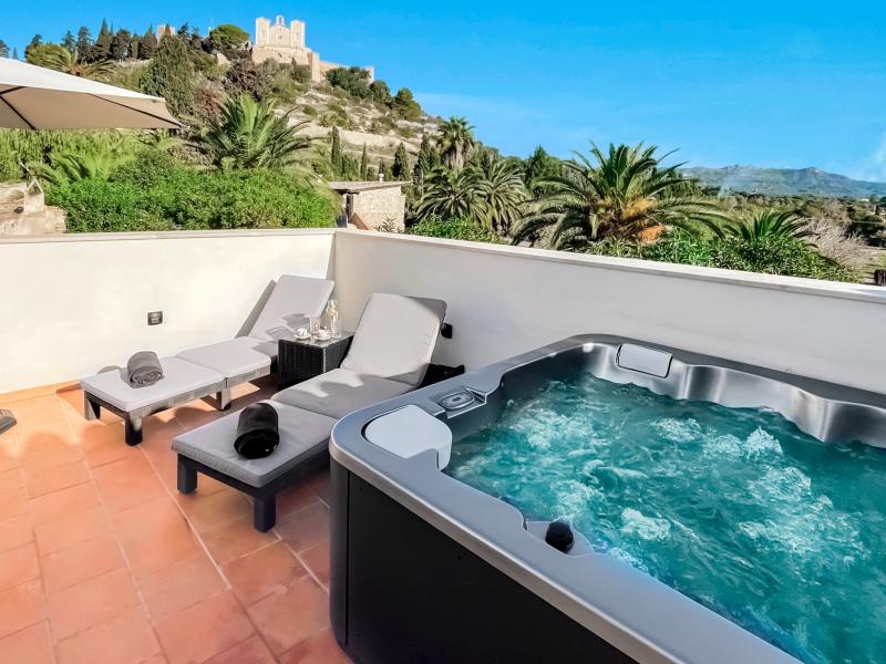 Casa Belisima , Arta , East 