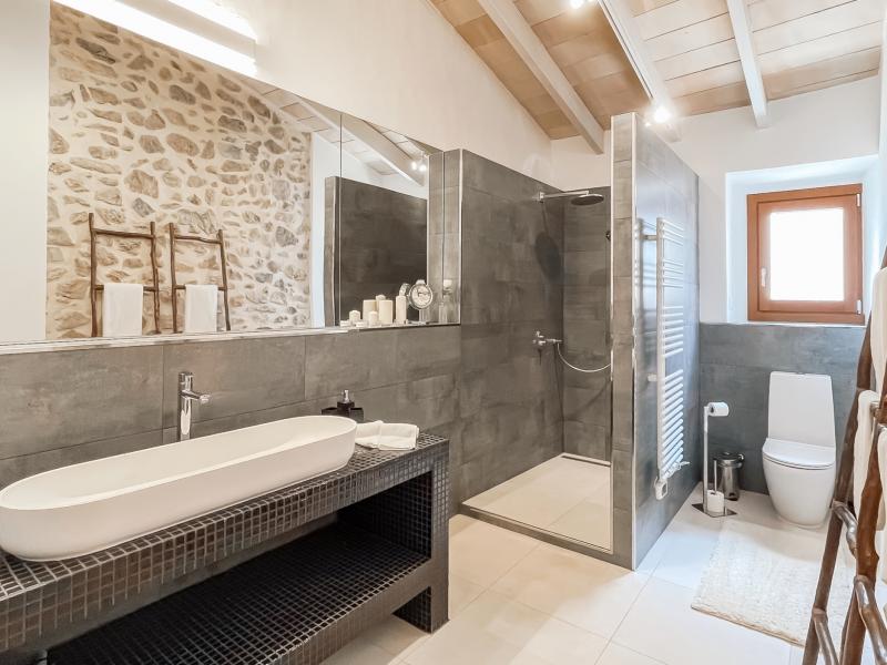 Casa Belisima , Arta , East 