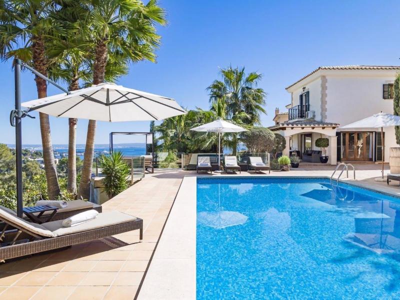 Villa Petunia , Portals 