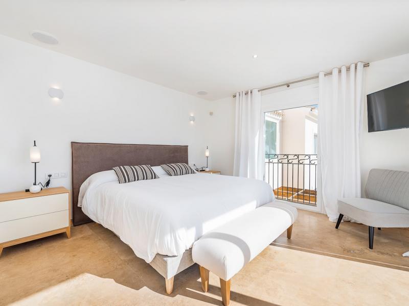 Villa El Lirio , Portals Vells , South West 