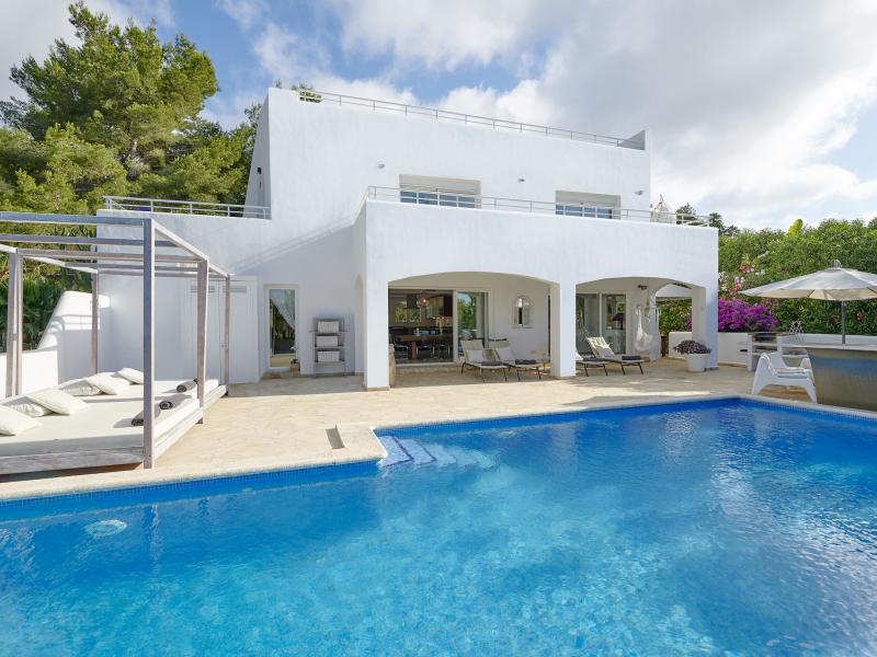 Villa Eterna , 