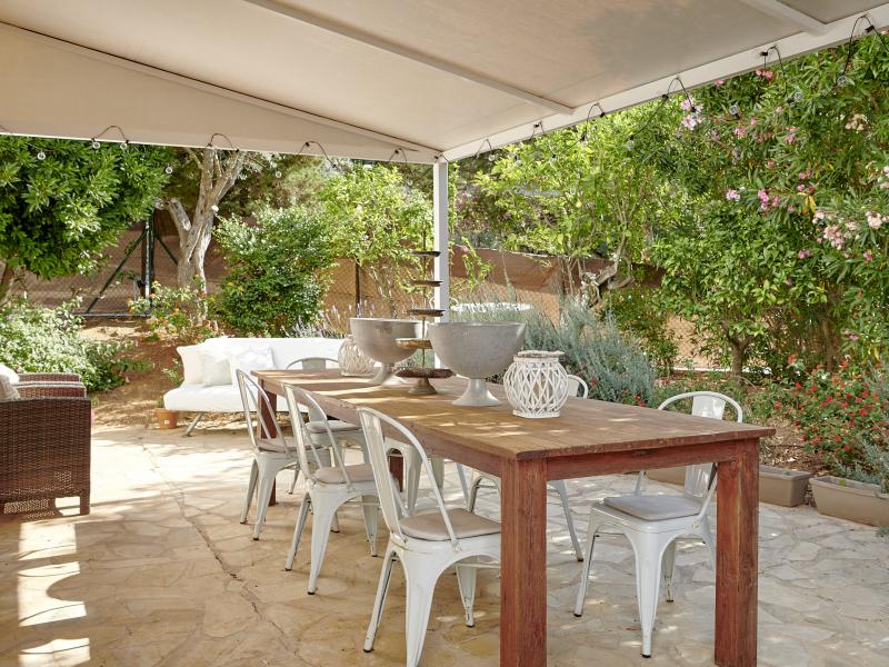 Villa Eterna , 