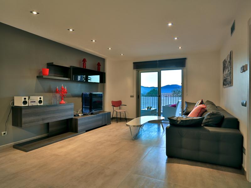 Villa Encore , East 