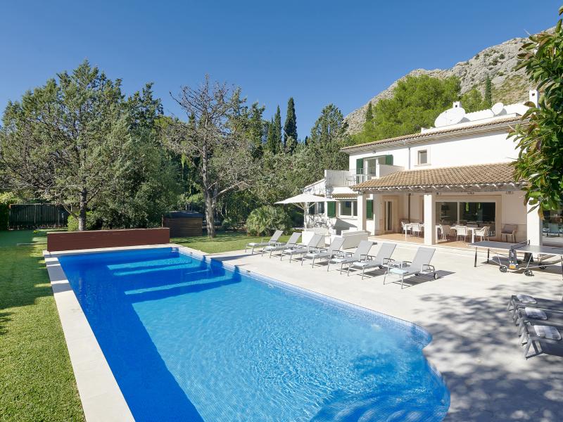 Villa Estevez , Pollensa 