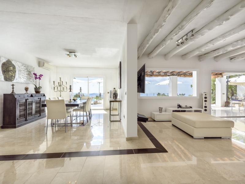 La Casa Romero , Cala Jondal 