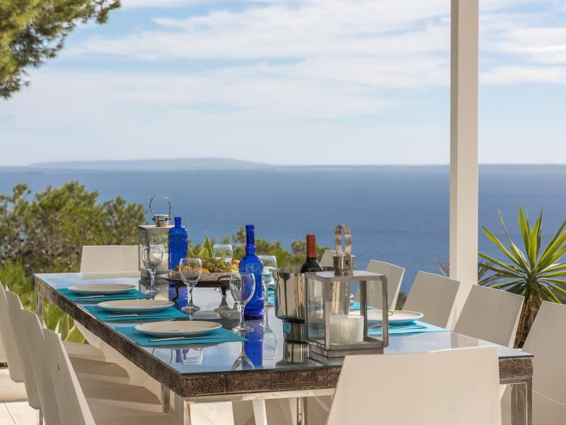 La Casa Romero , Cala Jondal 
