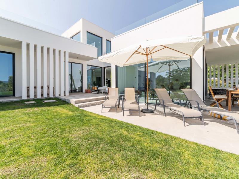 Villa Naomi , Lisbon and coast 