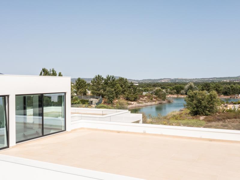 Villa Naomi , Lisbon and coast 