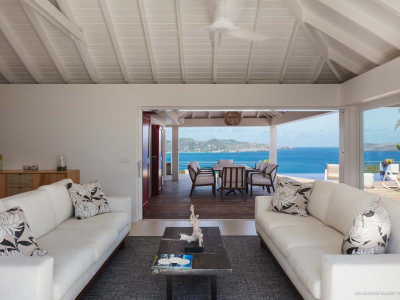 Sunrise-Sunset Villa , Point Milou 