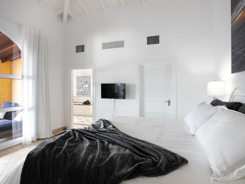 Marina 360 , Cupecoy 