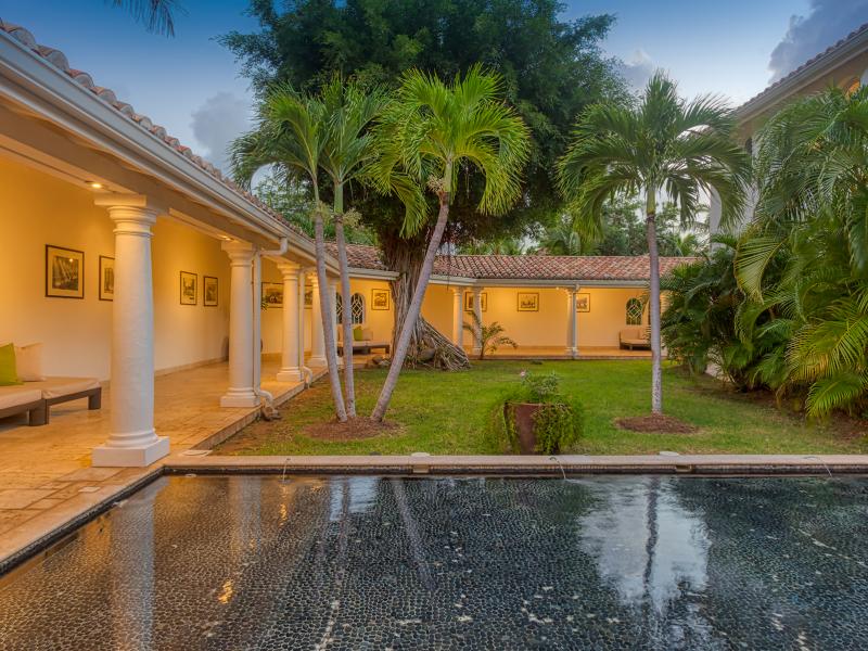 Villa Petite Case , Grand-Case 