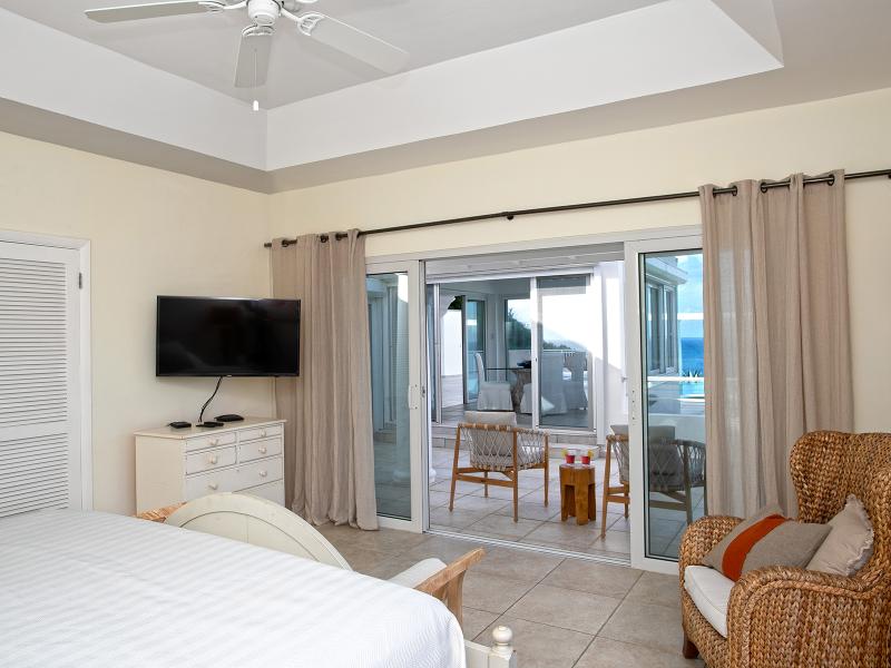 Nid d’Amour , Terres Basses 