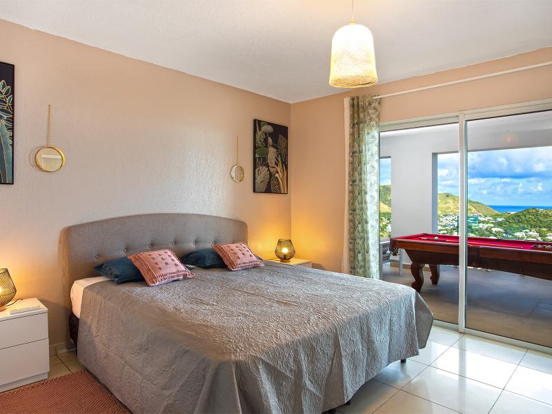 La Casa del Jefe , Orient Bay 