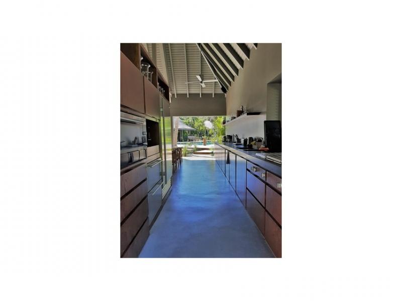 L'Orient Estate , L'orient 