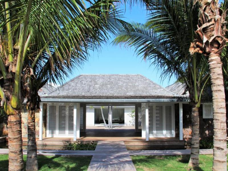 L'Orient Estate , L'orient 