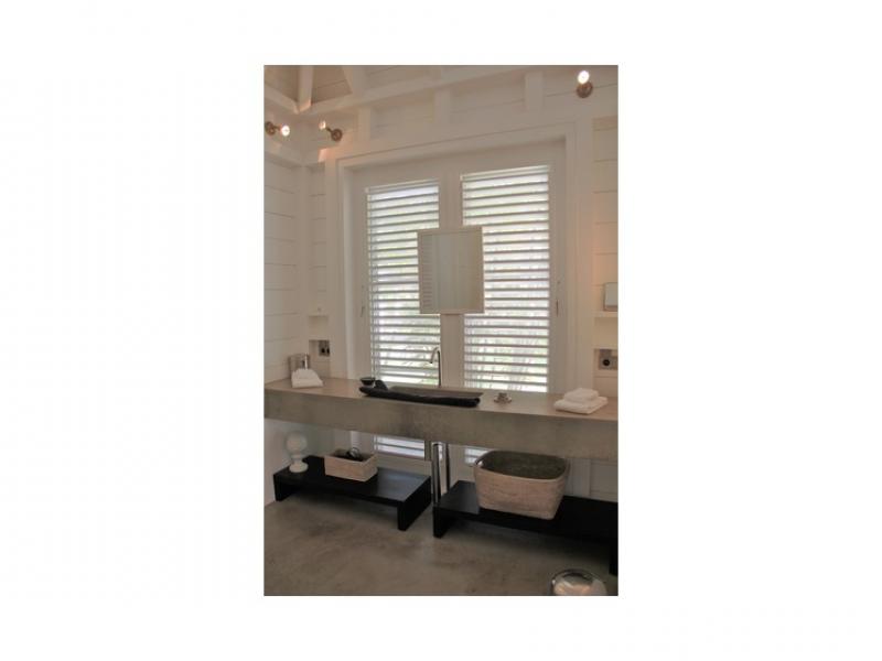 L'Orient Estate , L'orient 