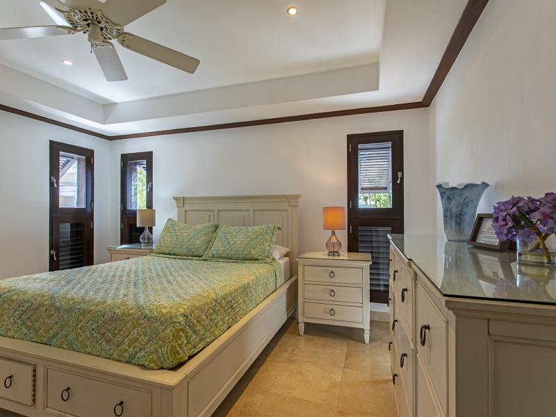 Coral Cove 4 - Green Fields , Beachfront villas Barbados , Coral Cove , Paynes Bay , St James , West Coast Barbados 