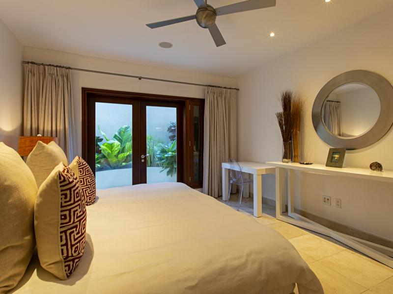 Portico 1 - Beachfront , Beachfront villas Barbados , Prospect , St James 