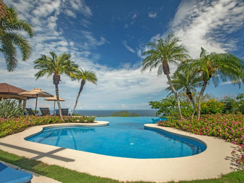 Peninsula Papagayo Paradise , 
