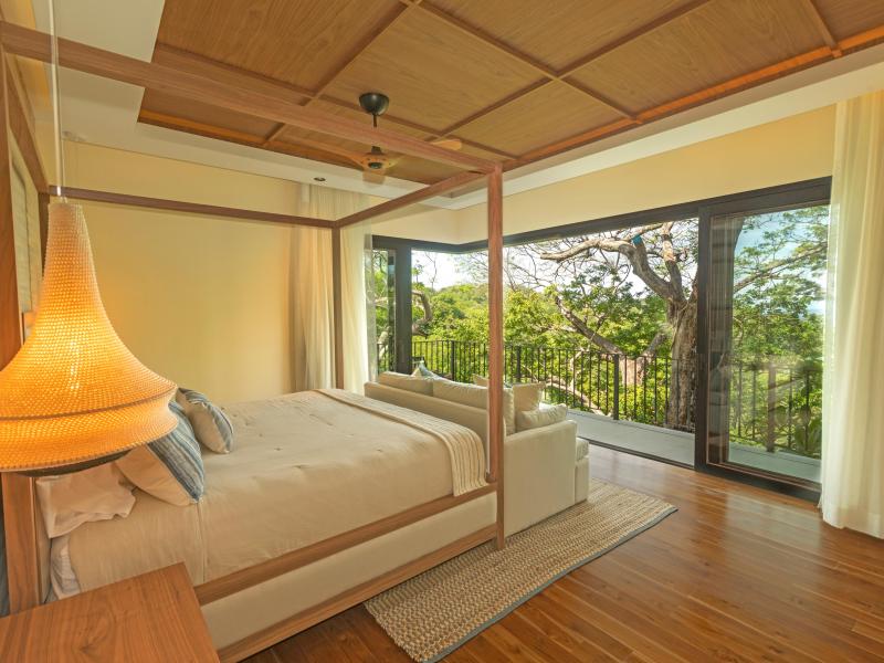 Peninsula Papagayo Paradise , 