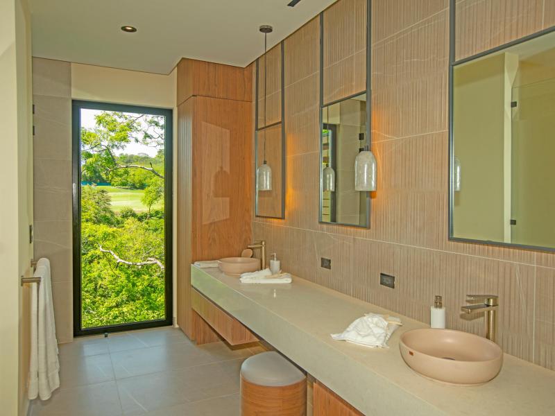 Peninsula Papagayo Paradise , 