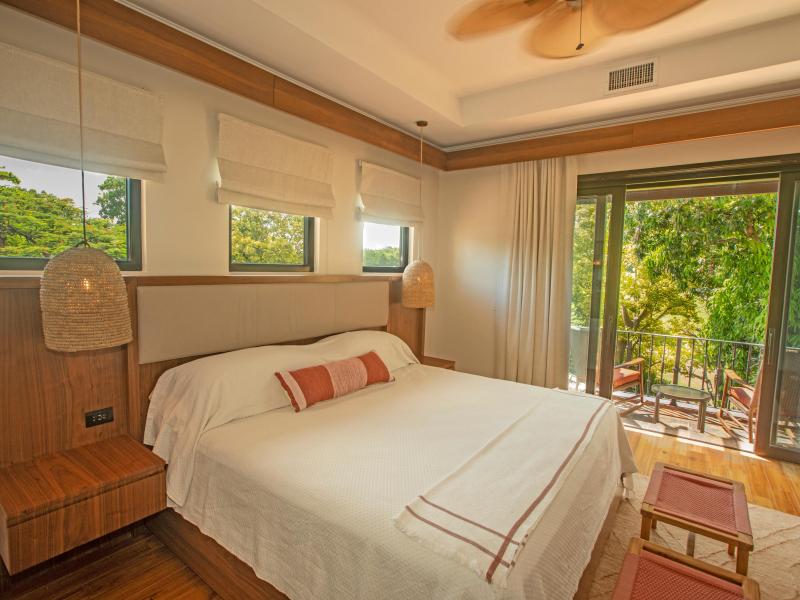 Peninsula Papagayo Paradise , 