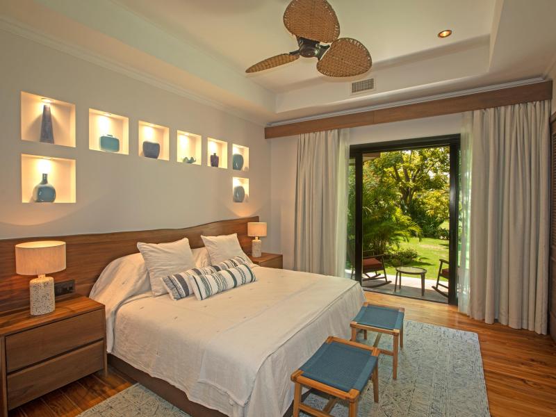 Peninsula Papagayo Paradise , 