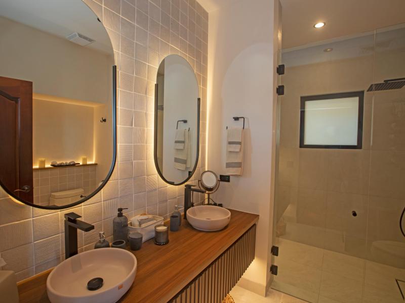 Peninsula Papagayo Paradise , 
