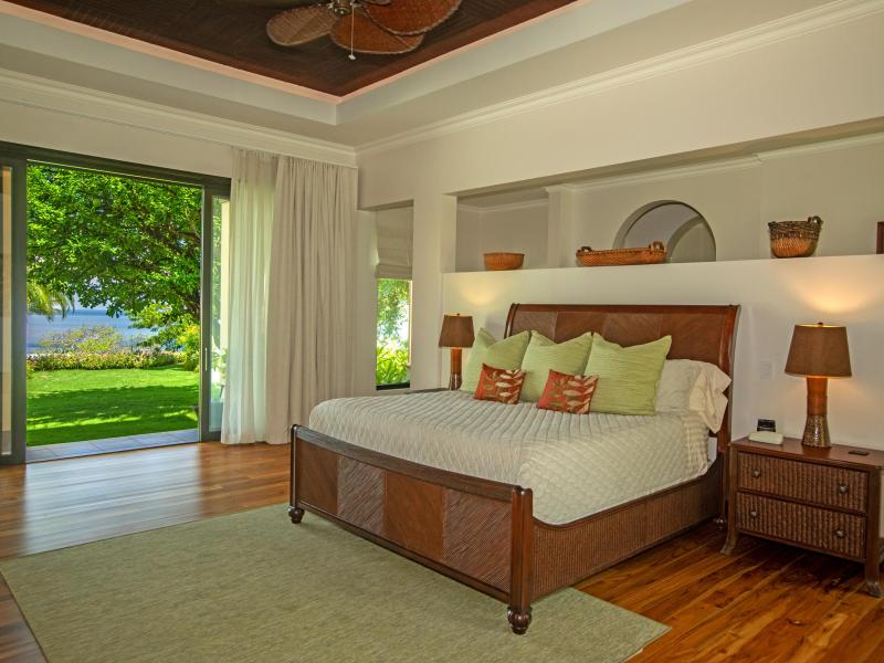 Peninsula Papagayo Paradise , 
