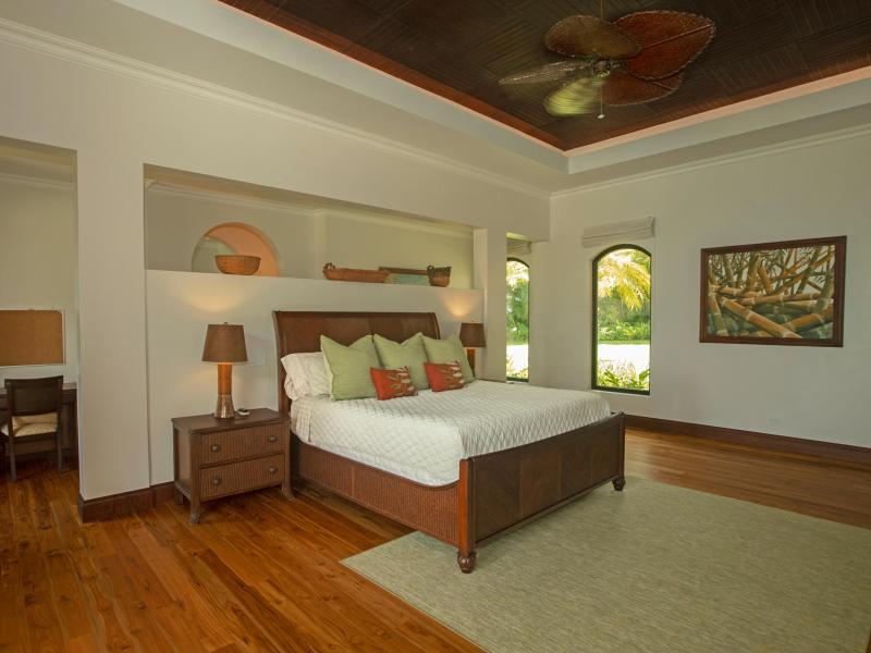Peninsula Papagayo Paradise , 