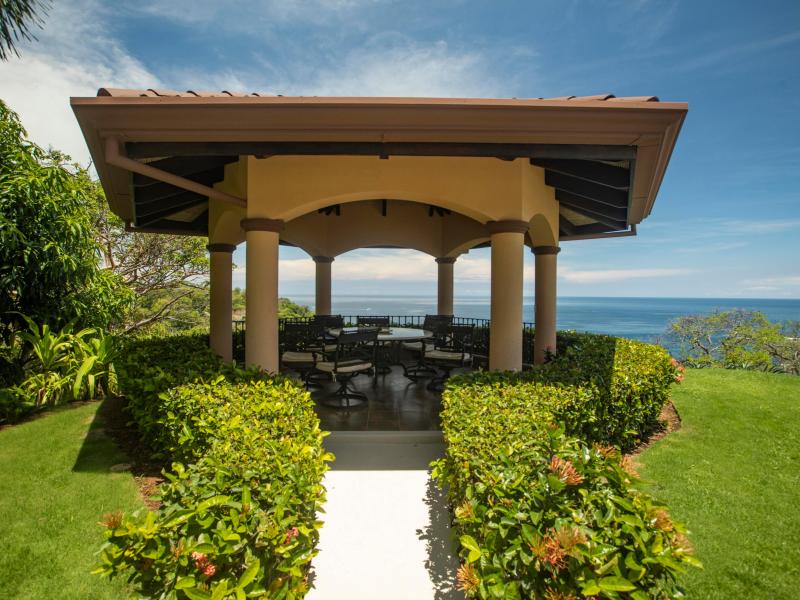 Peninsula Papagayo Paradise , 