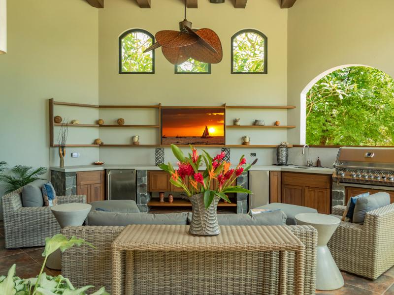 Peninsula Papagayo Paradise , 