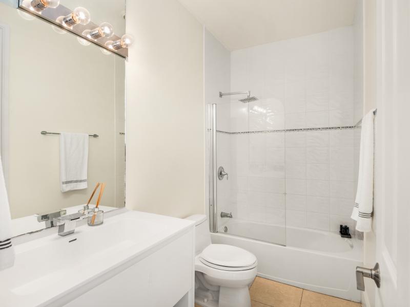 Villa Sublime , Silly Creek 