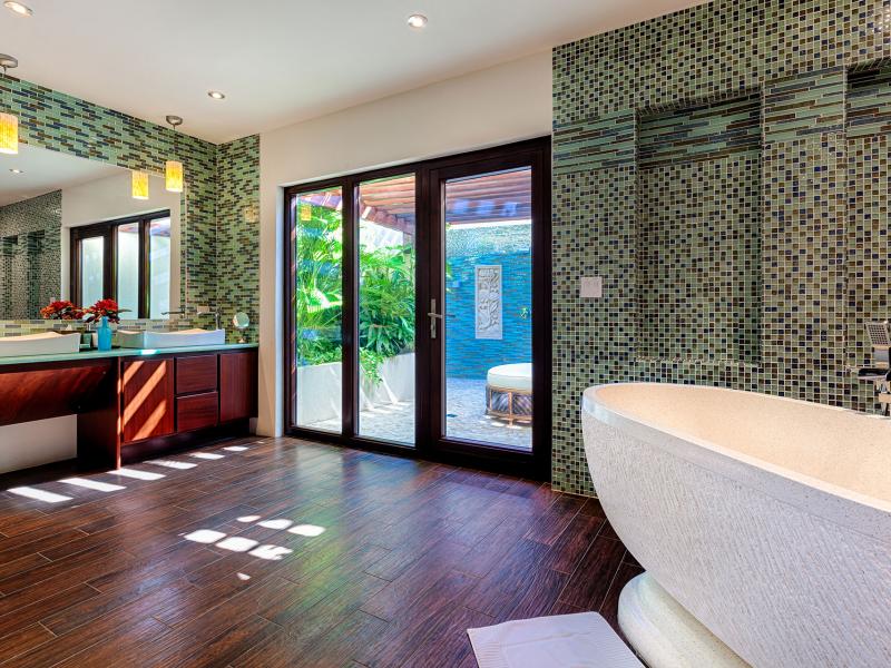 Villa Nevaeh Estate , Long Bay 